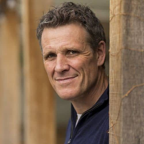 James Cracknell OBE Former Olympic rowing World champion teamwork motivational speaker at official agent Great Sports Speakers