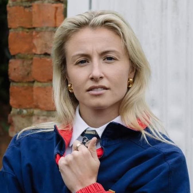 Leah Williamson OBE image for corporate football speaking events.