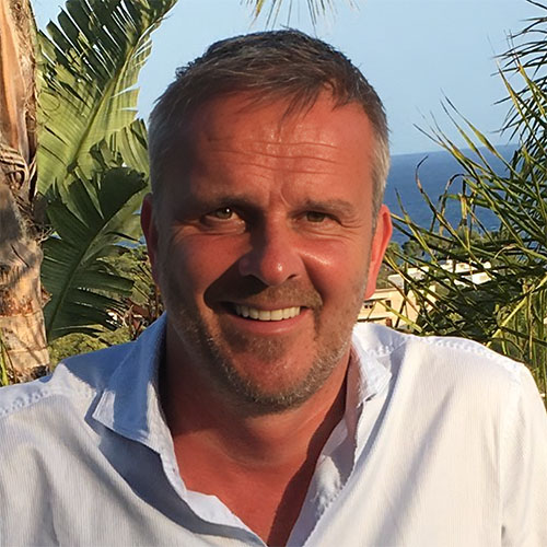 Dietmar Hamann hire German Footballer coach soccer speaker book at official agent Great Sports Speakers