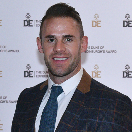 Lee Byrne hire Welsh Rugby player speaker book at agent Great Sports Speakers,